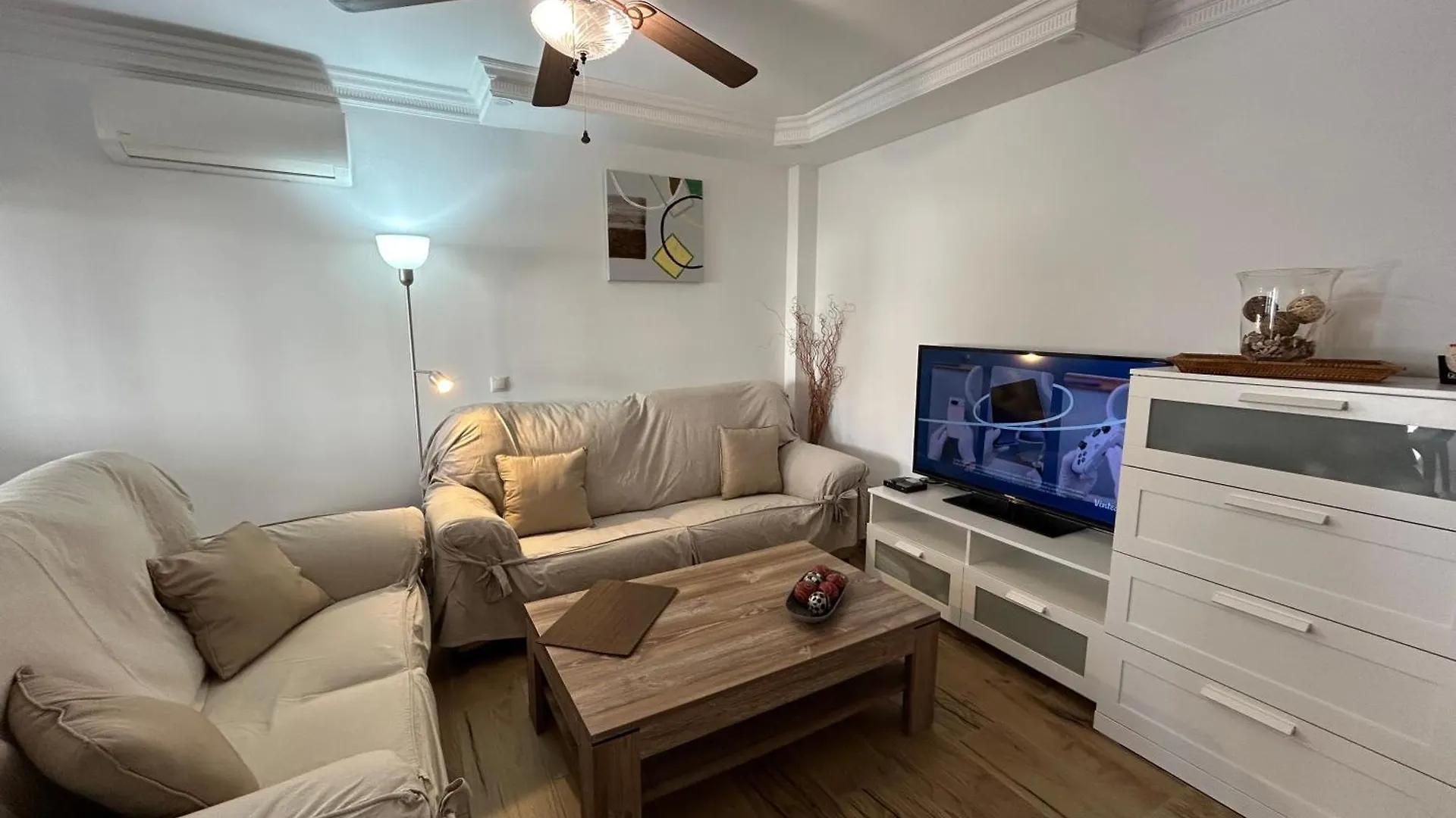 Apartment La Quinta Resort, 2 Hab ,Piscina Y Playa A 150 M Benalmadena Spain