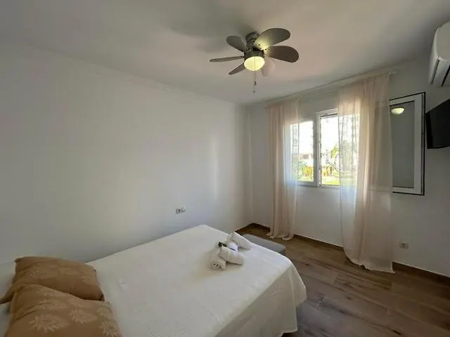 La Quinta Resort, 2 Hab ,Piscina Y Playa A 150 M Benalmadena Apartment
